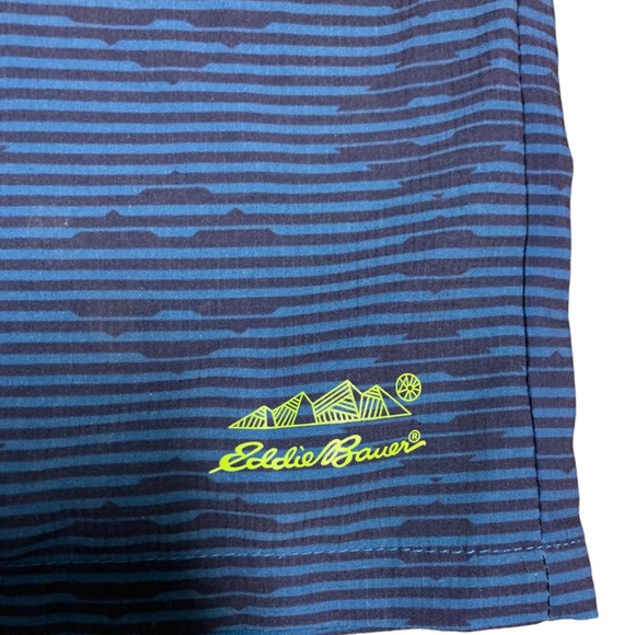 Eddie Bauer Boys Hybrid Shorts Size M (10/12) - Picture 3 of 6